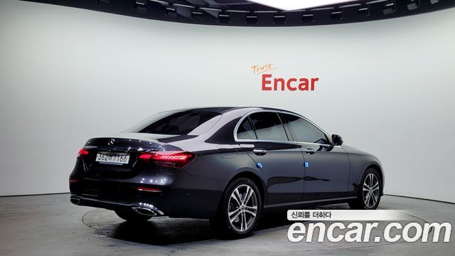 Mercedes-Benz E-Class E350 4MATIC Avantgarde