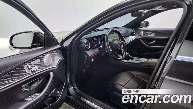 Mercedes-Benz E-Class E350 4MATIC Avantgarde