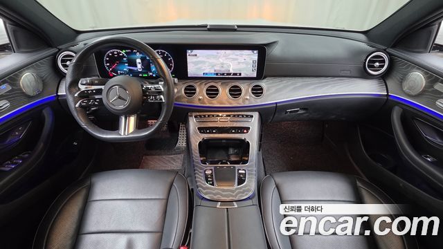 Mercedes-Benz E-Class E350 4MATIC AMG Line