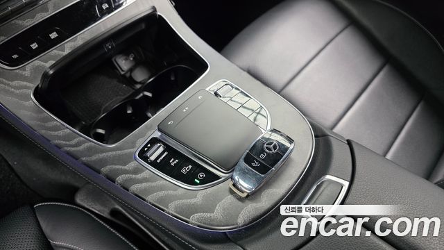 Mercedes-Benz E-Class E350 4MATIC AMG Line