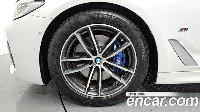 BMW 5-Series 520i M Sport