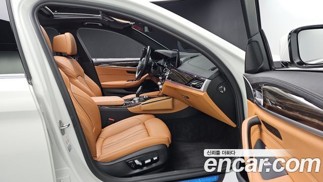 BMW 5-Series 520i M Sport