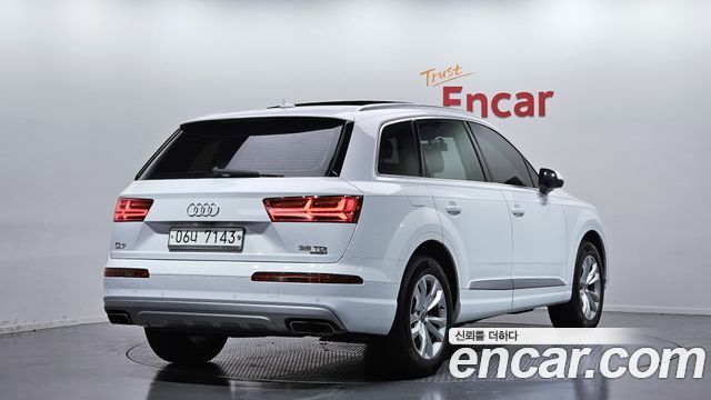 Audi Q7 35 TDI Quattro Premium