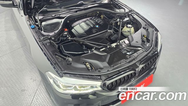 BMW 5-Series 520d M Sport Package Plus