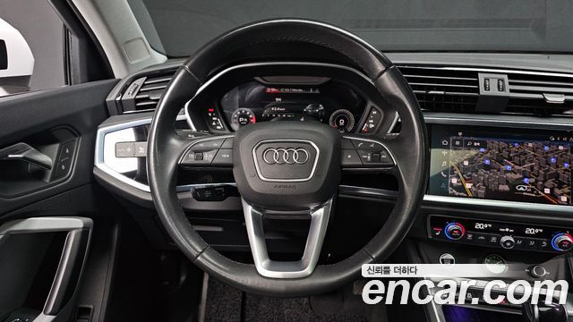 Audi Q3 40 TFSI Quatrro Sport Back