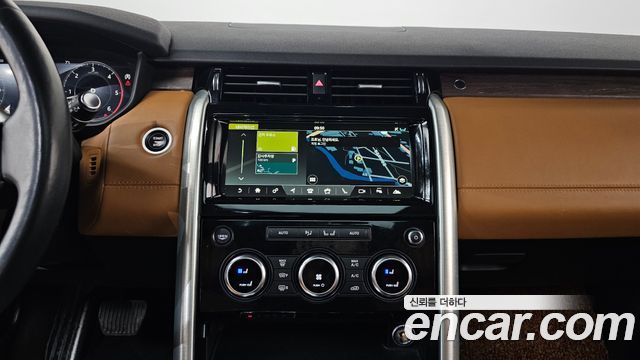 Land Rover Discovery 3.0 TD6 HSE Luxury