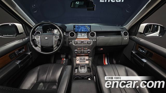 Land Rover Discovery 3.0 SDV6 SE