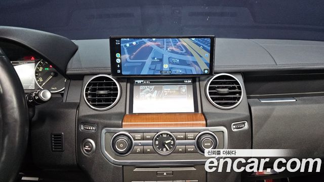 Land Rover Discovery 3.0 SDV6 SE