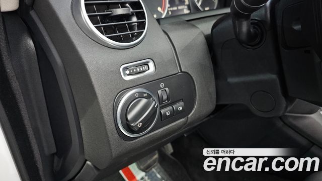 Land Rover Discovery 3.0 SDV6 SE