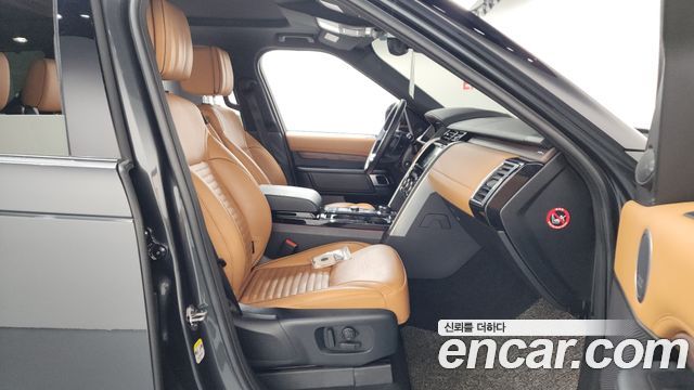 Land Rover Discovery 3.0 SD6 HSE Luxury