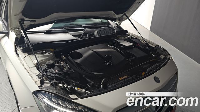 Mercedes-Benz GLA-Class GLA200 d