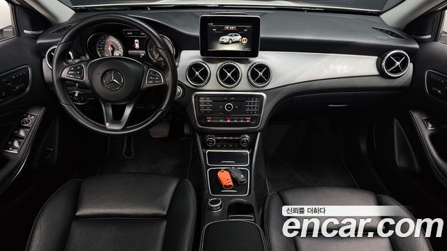 Mercedes-Benz GLA-Class GLA200 d