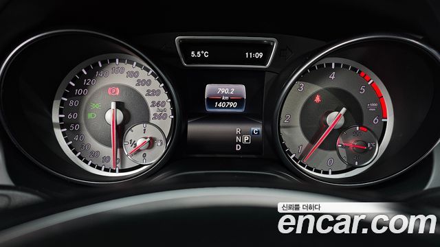Mercedes-Benz GLA-Class GLA200 d