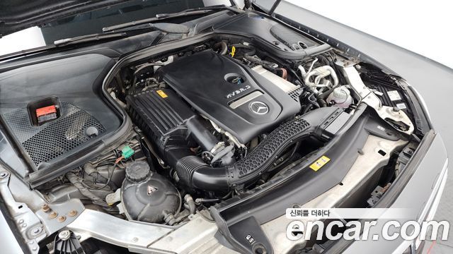 Mercedes-Benz E-Class E300e 4MATIC Exclusive