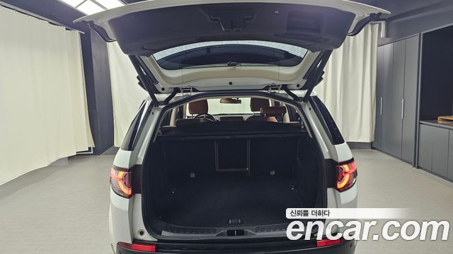 Land Rover Discovery Sport 2.0 TD4 HSE Luxury