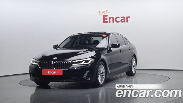 BMW 5-Series 530i Luxury