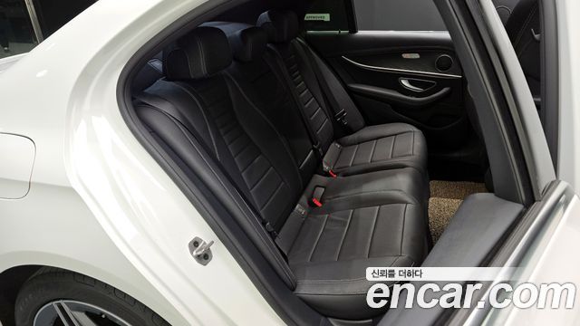 Mercedes-Benz E-Class E250 AMG Line