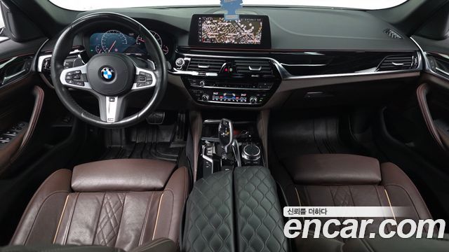 BMW 5-Series 530i M Sport Package Plus