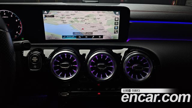 Mercedes-Benz CLA-Class CLA250 4MATIC