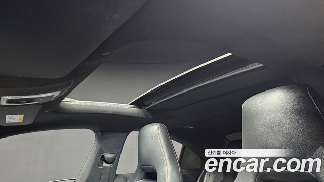 Mercedes-Benz CLA-Class CLA250 4MATIC