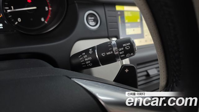 Land Rover Discovery Sport 2.0 TD4 SE (150PS)