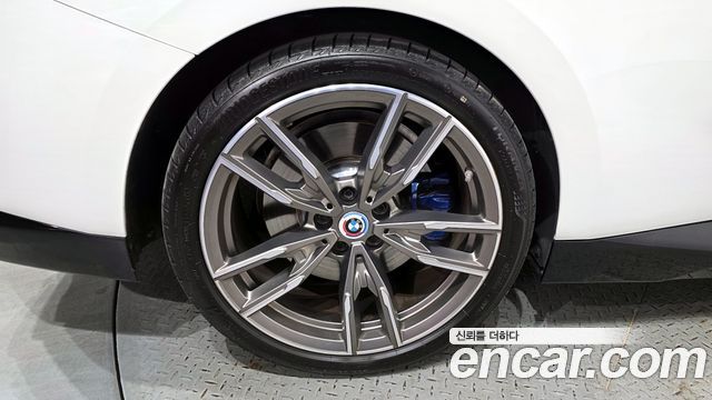 BMW 2-Series M240i xDrive Coupe
