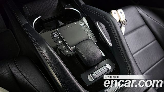 Mercedes-Benz GLE-Class GLE300d 4MATIC