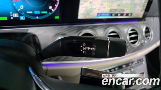 Mercedes-Benz E-Class E350 4MATIC Avantgarde