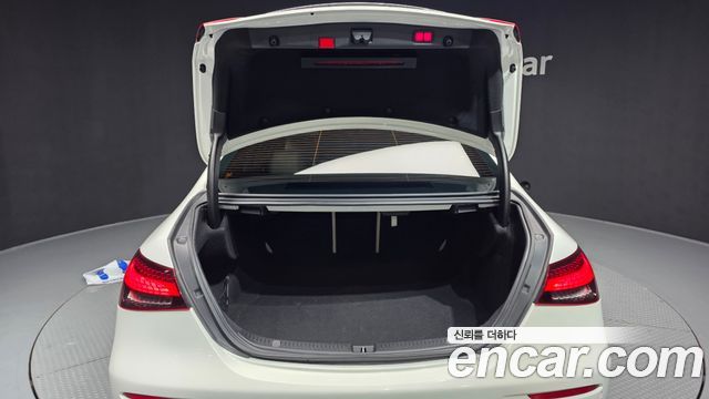 Mercedes-Benz E-Class E350 4MATIC Avantgarde