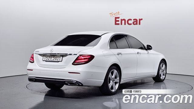 Mercedes-Benz E-Class E220d Avantgarde
