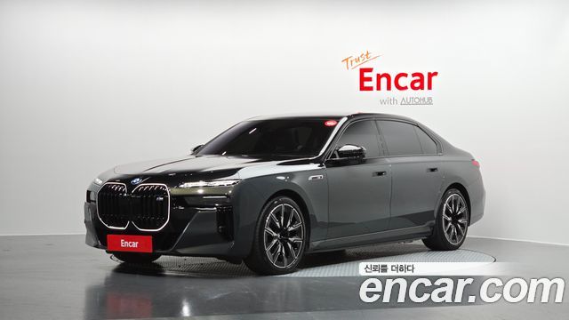 BMW i7 M70 xDrive M Performance