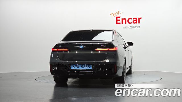 BMW i7 M70 xDrive M Performance
