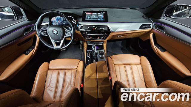 BMW 5-Series 520d xDrive M Sport Package