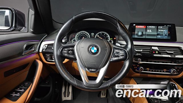 BMW 5-Series 520d xDrive M Sport Package