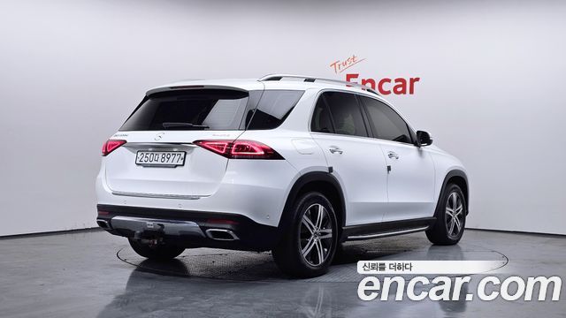 Mercedes-Benz GLE-Class GLE300d 4MATIC