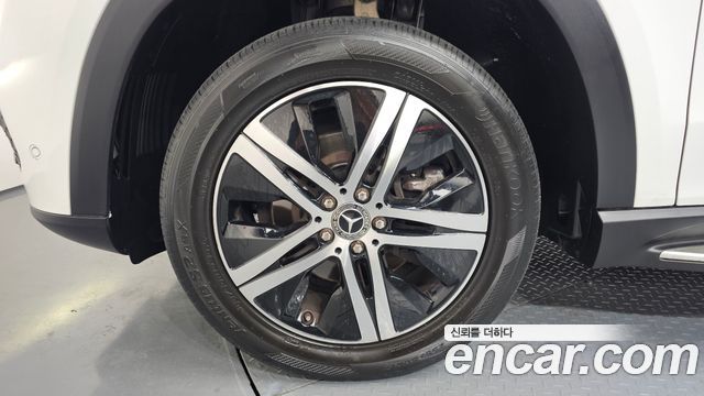 Mercedes-Benz GLE-Class GLE300d 4MATIC