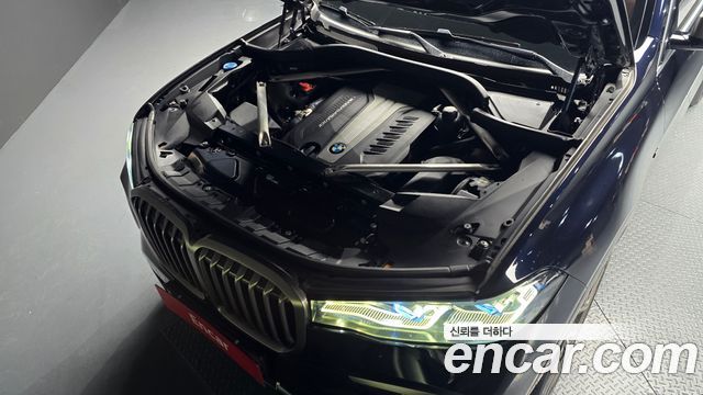 BMW X7 M50d