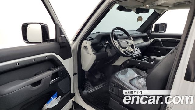 Land Rover Defender 90 D250 S