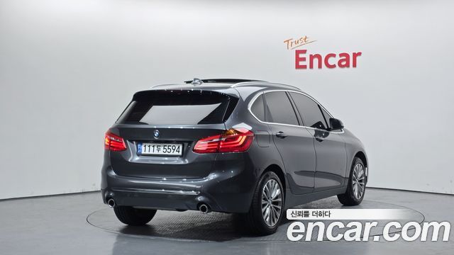 BMW 2-Series Luxury