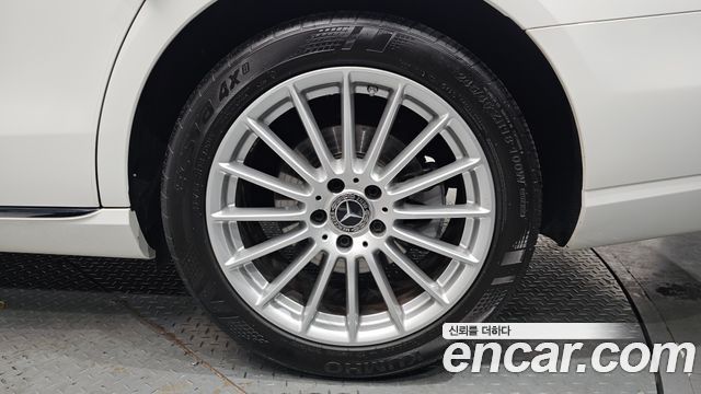 Mercedes-Benz E-Class E250 Exclusive