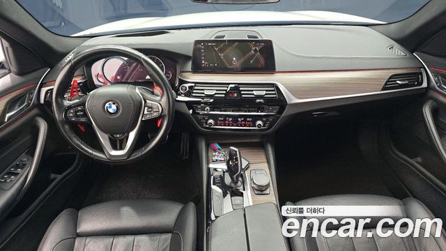 BMW 5-Series 520d M Sport Package Plus