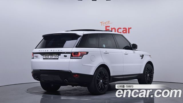 Land Rover Range Rover Sport 3.0 SDV6 HSE Dynamic