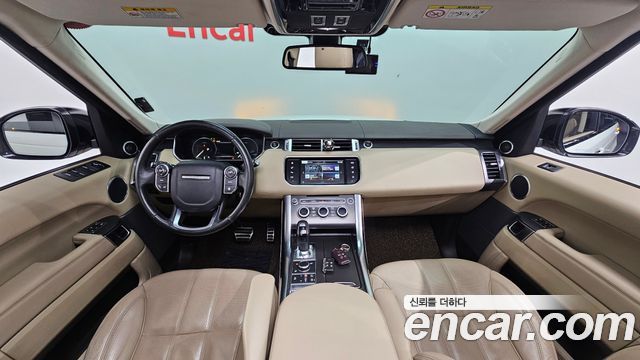 Land Rover Range Rover Sport 3.0 SDV6 HSE Dynamic