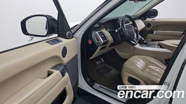 Land Rover Range Rover Sport 3.0 SDV6 HSE Dynamic