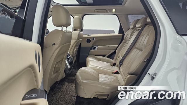Land Rover Range Rover Sport 3.0 SDV6 HSE Dynamic