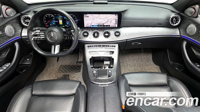 Mercedes-Benz E-Class E350 4MATIC AMG Line Edition