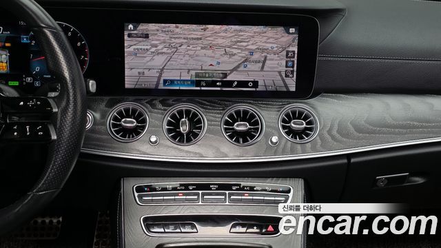 Mercedes-Benz E-Class E350 4MATIC AMG Line Edition