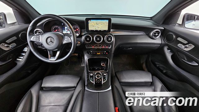Mercedes-Benz GLC-Class GCL300 4MATIC Coupe