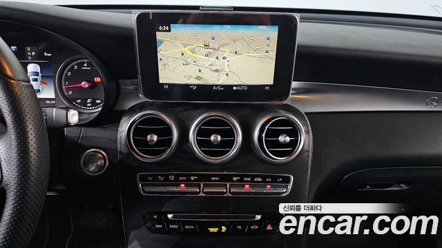 Mercedes-Benz GLC-Class GCL300 4MATIC Coupe