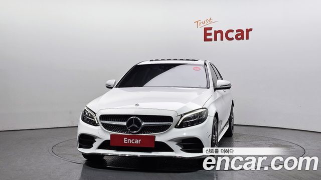 Mercedes-Benz C-Class C200 AMG Line
